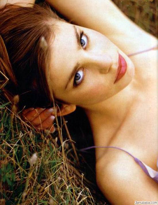 Brooke Satchwell