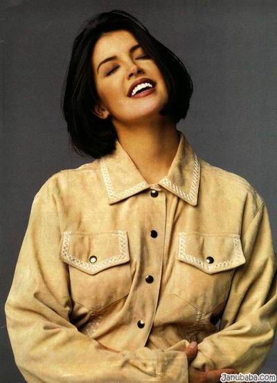 Phoebe Cates