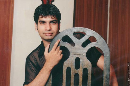 shahzadishaq@hotmail.com