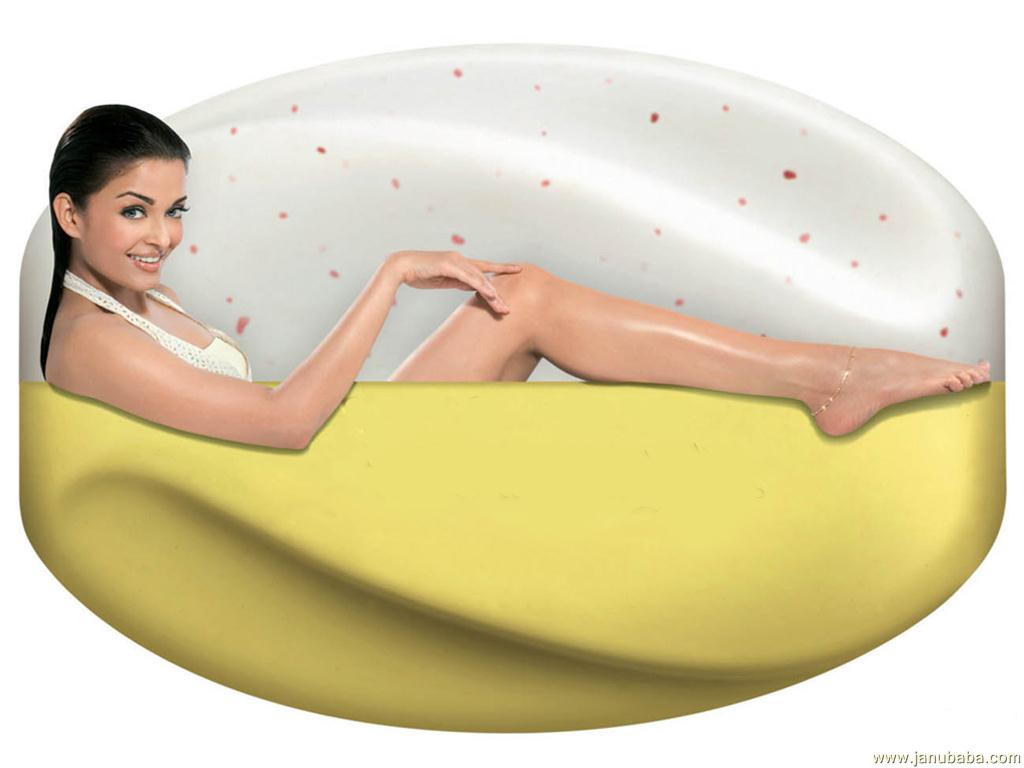 Aishwarya Rai      by coolman