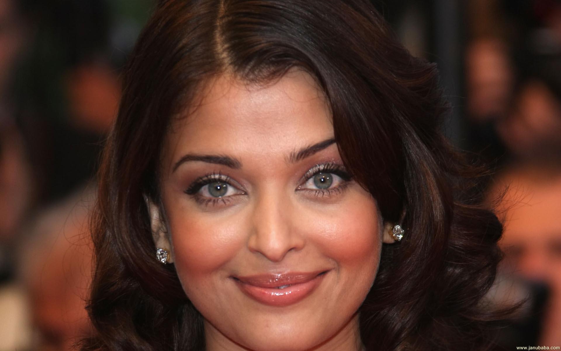 Aishwarya Rai      by coolman
