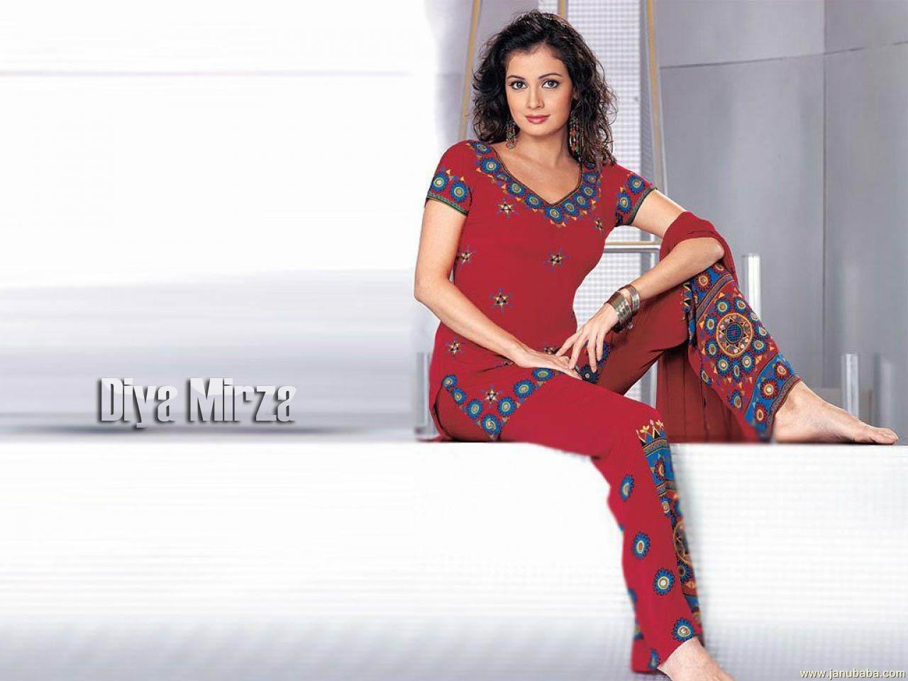 Diya Mirza              by coolman