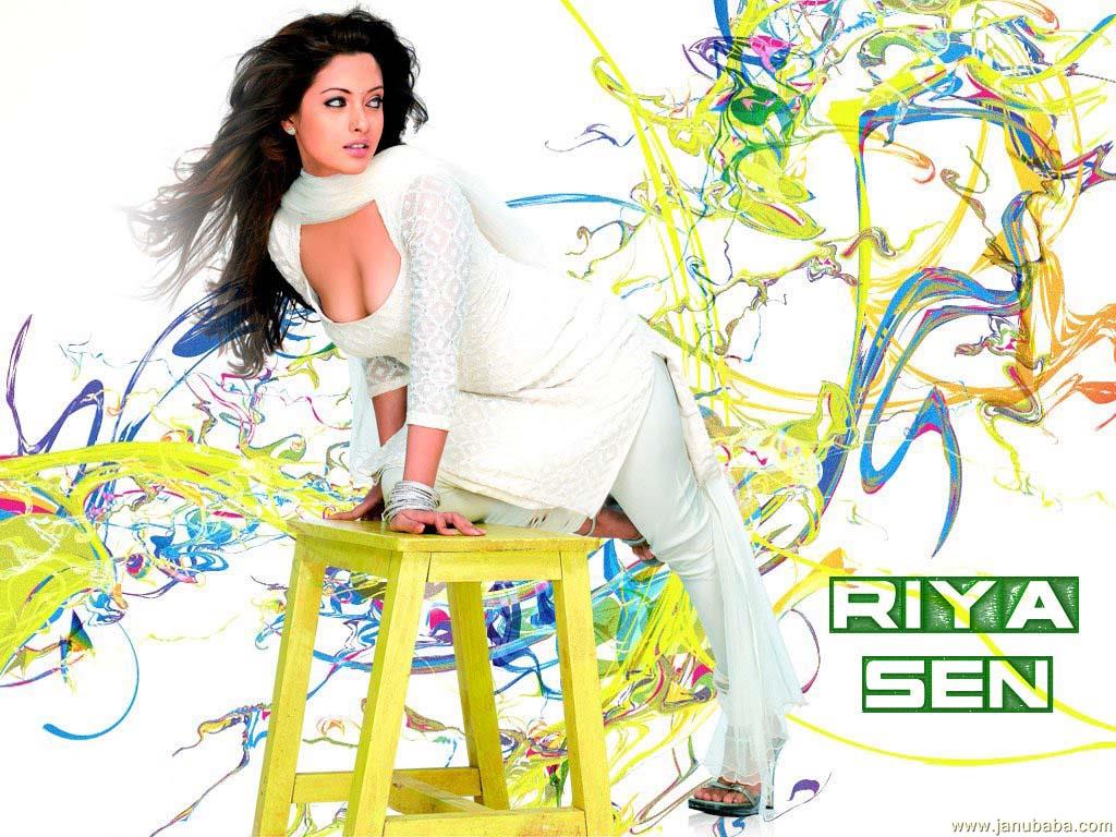 Riya Sen               by coolman
