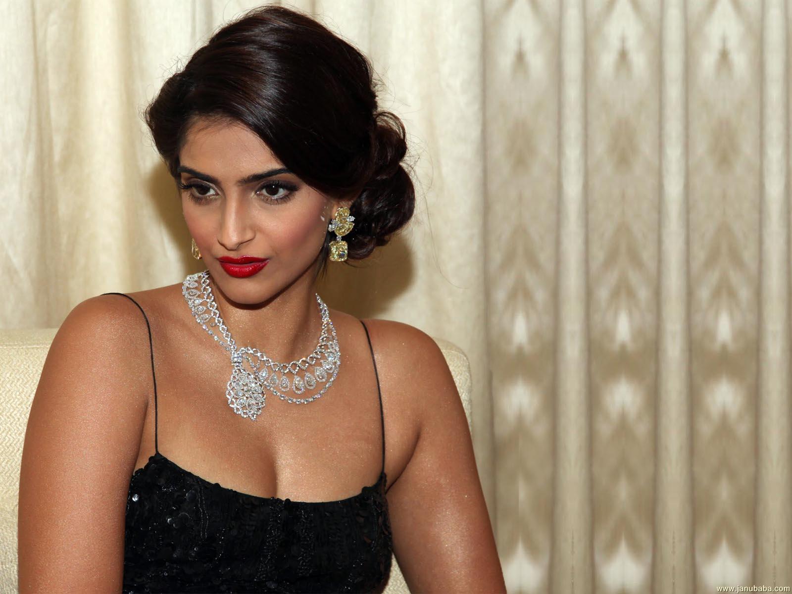 Sonam Kapoor       by coolman