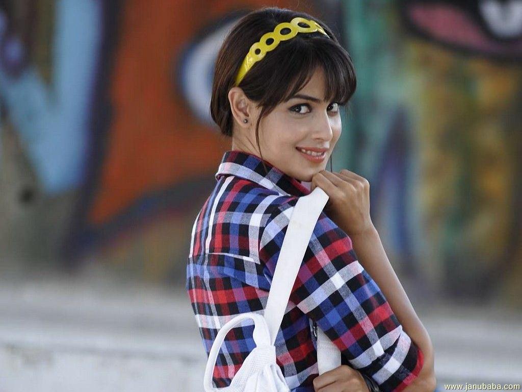 Genelia Dsouza