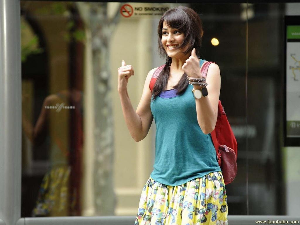 Genelia Dsouza