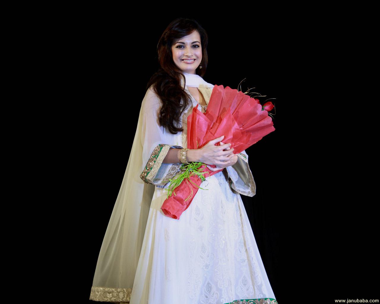 Diya Mirza            by coolman