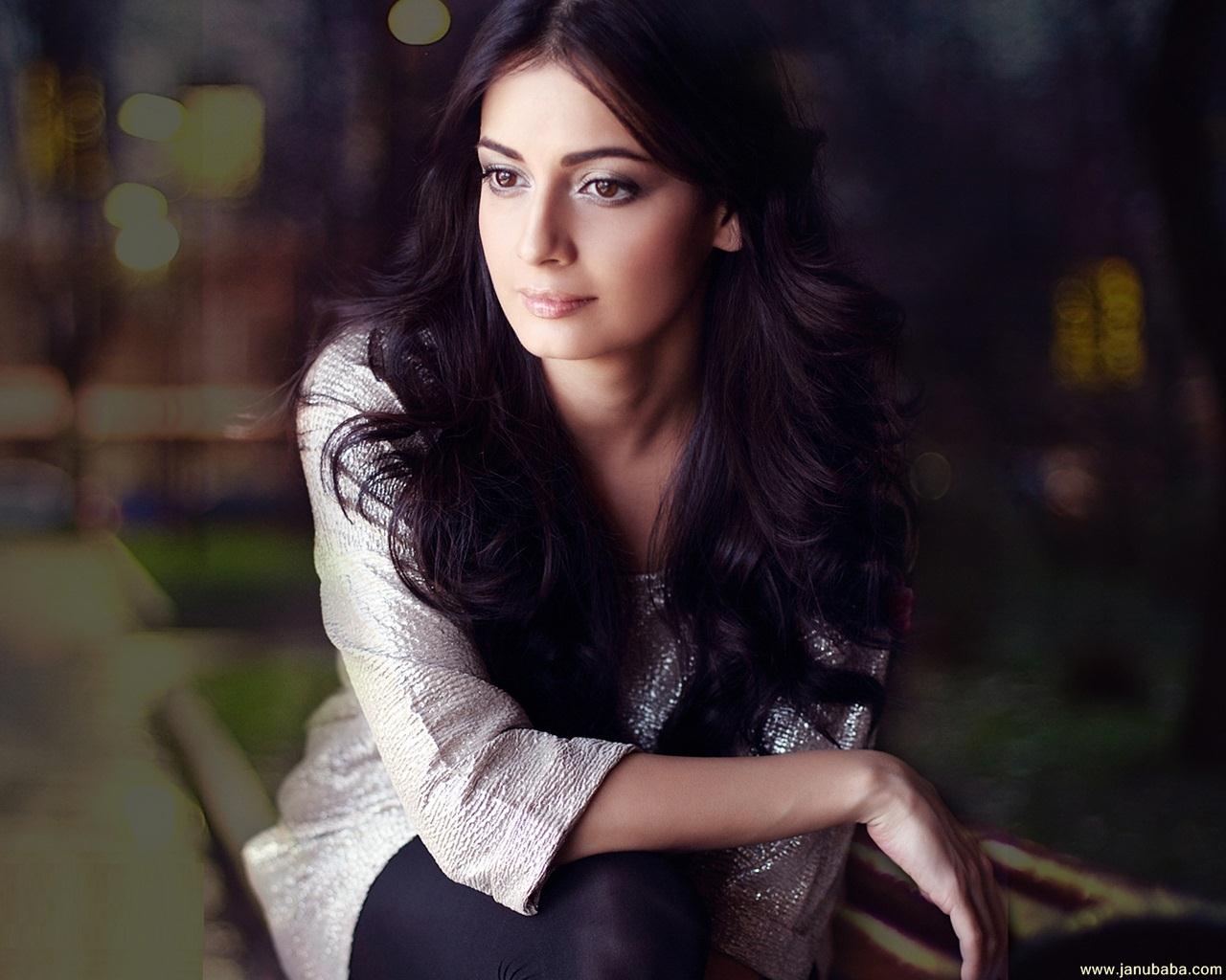 Dia Mirza