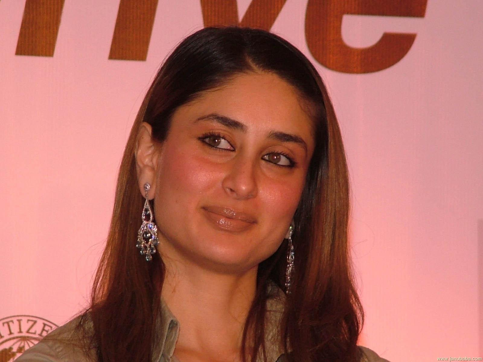 Kareena Kapoor         by coolman