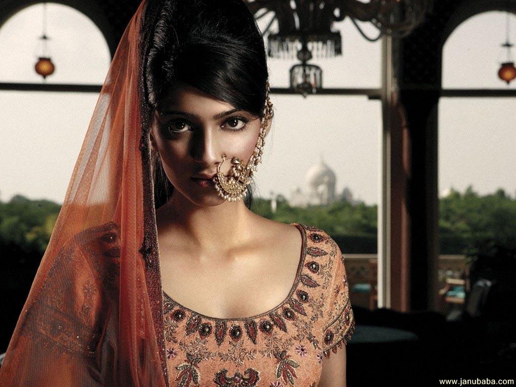 Sonam Kapoor                          by coolman