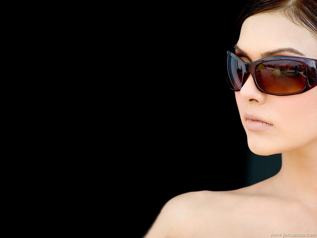 Mona Liza                  by coolman