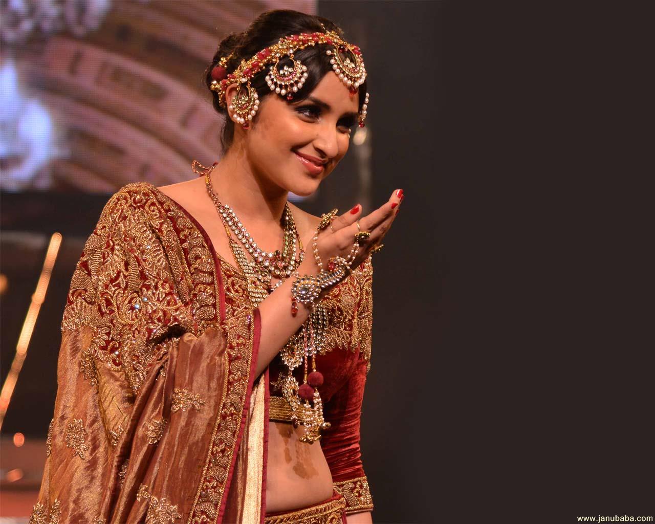 Parineeti Chopra        by coolman