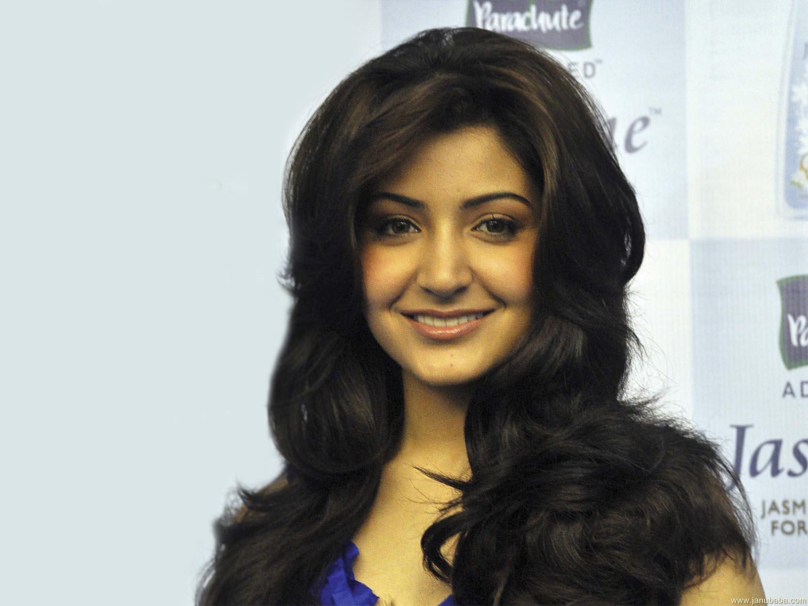 Anushka Sharma             by coolman