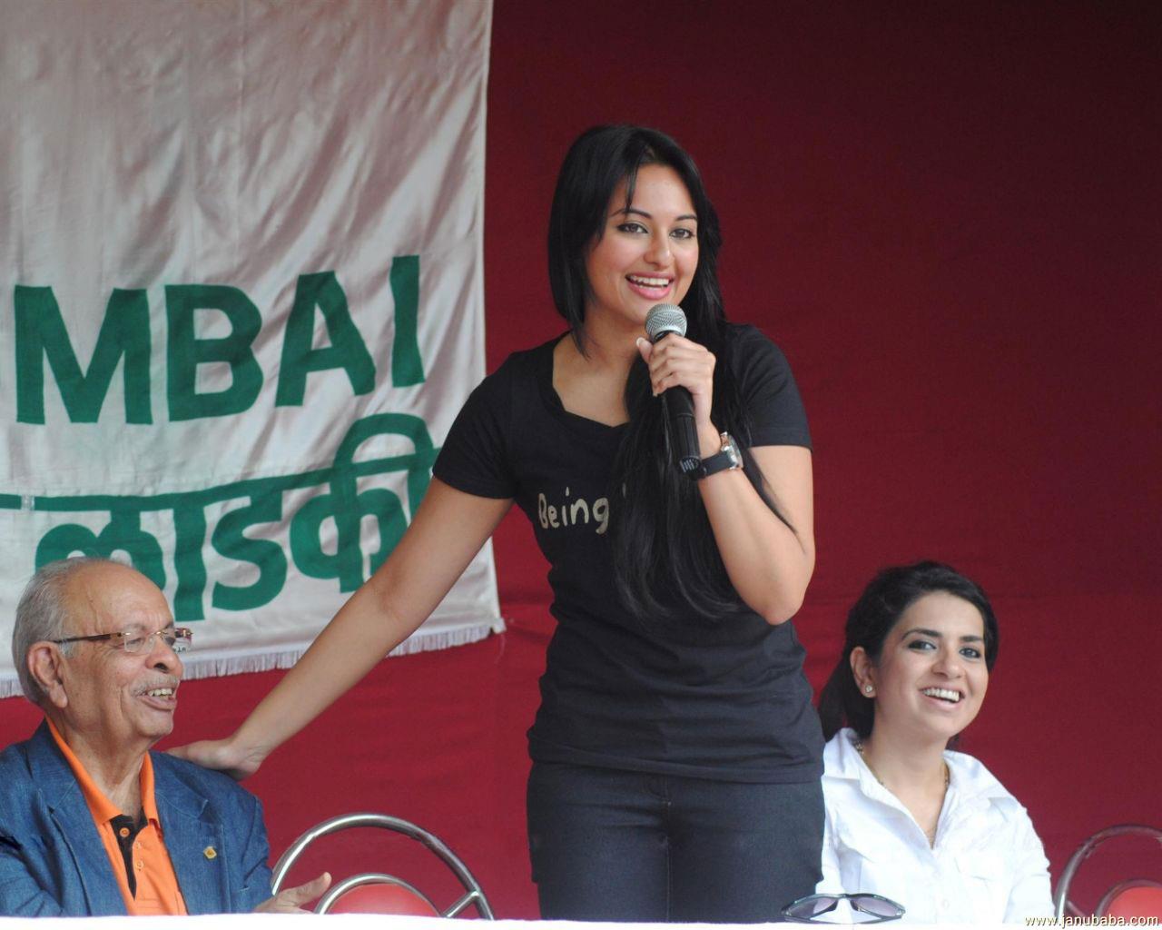 Sonakshi Sinha           by coolman
