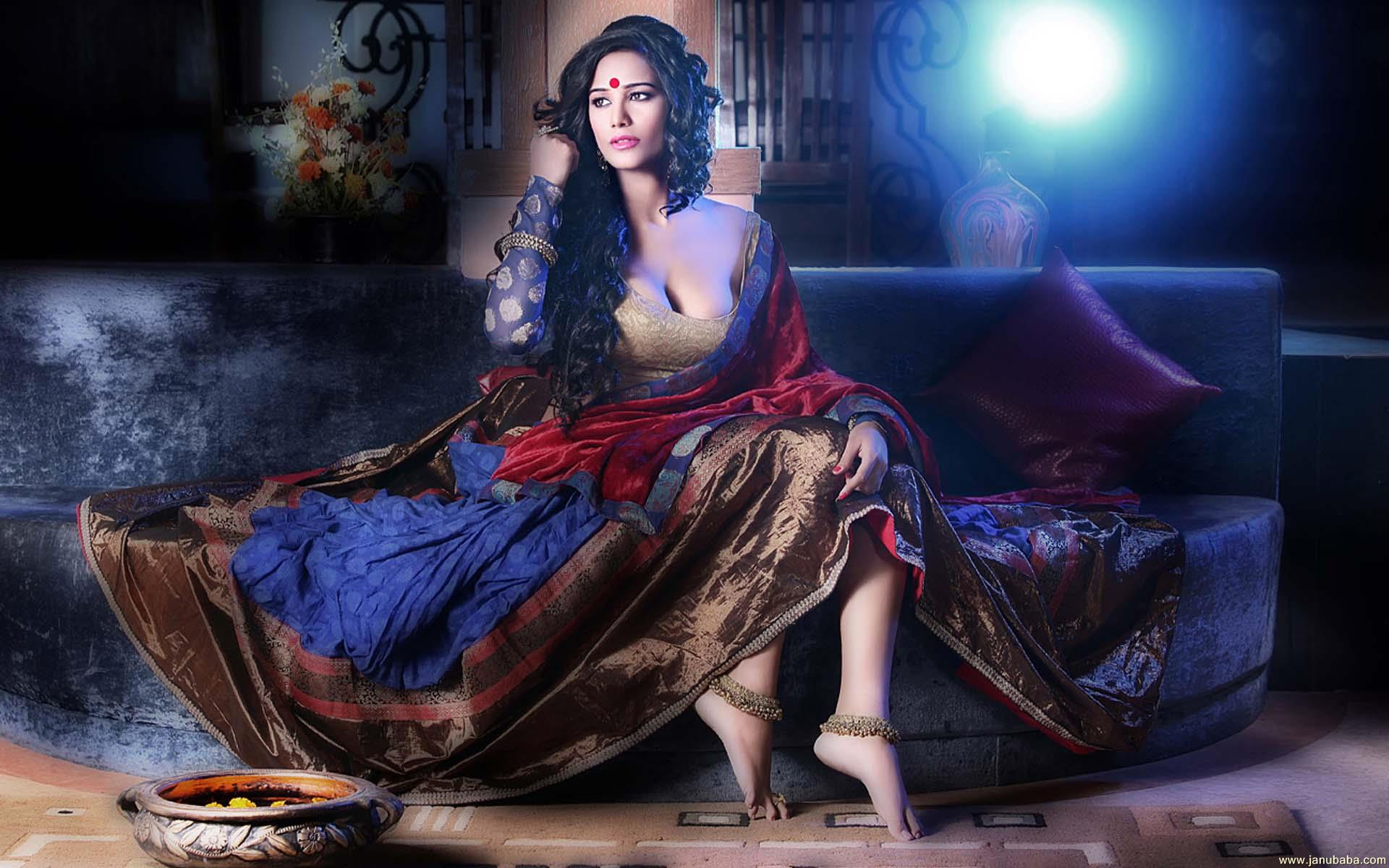 Poonam Pandey             by coolman