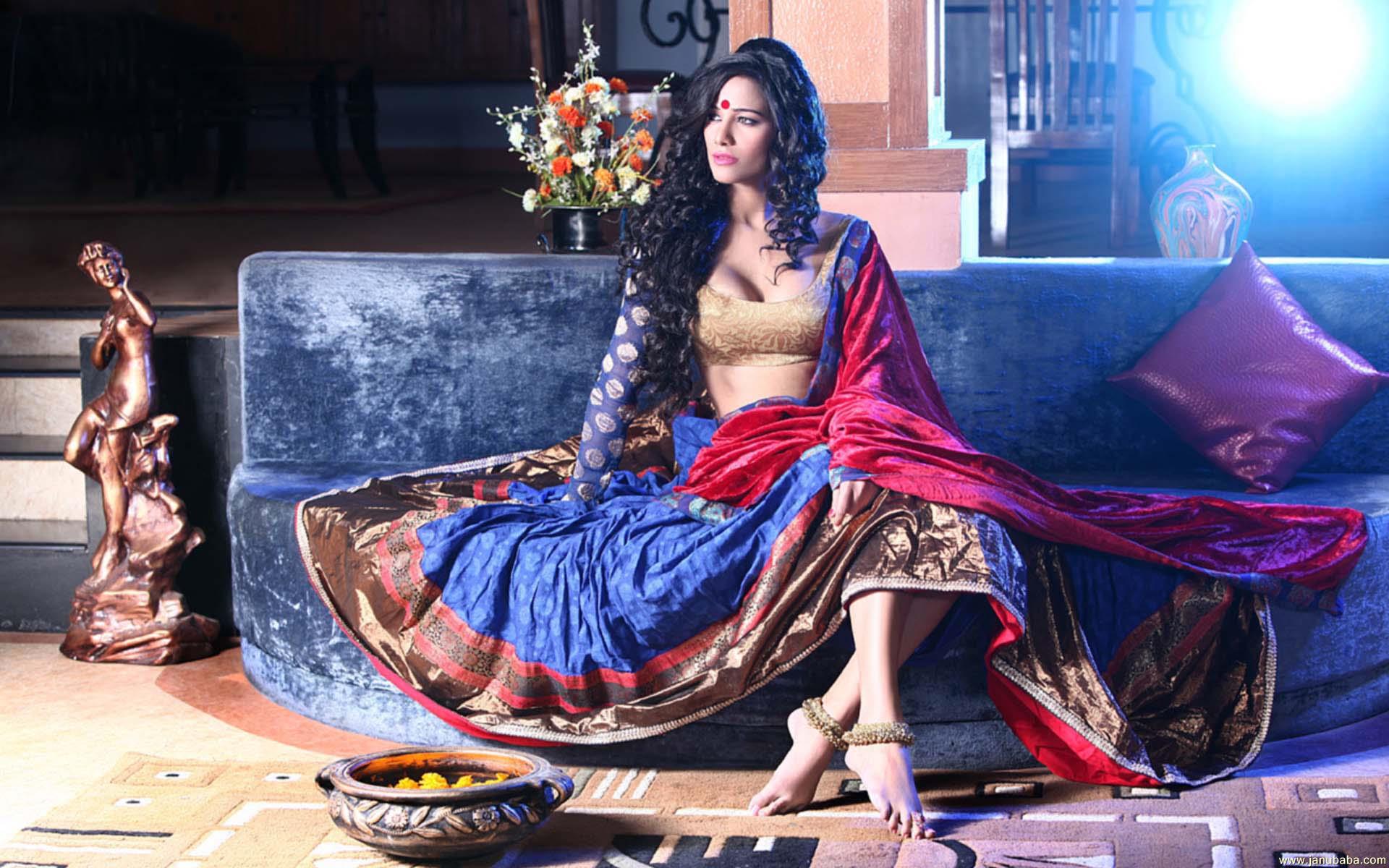 Poonam Pandey             by coolman