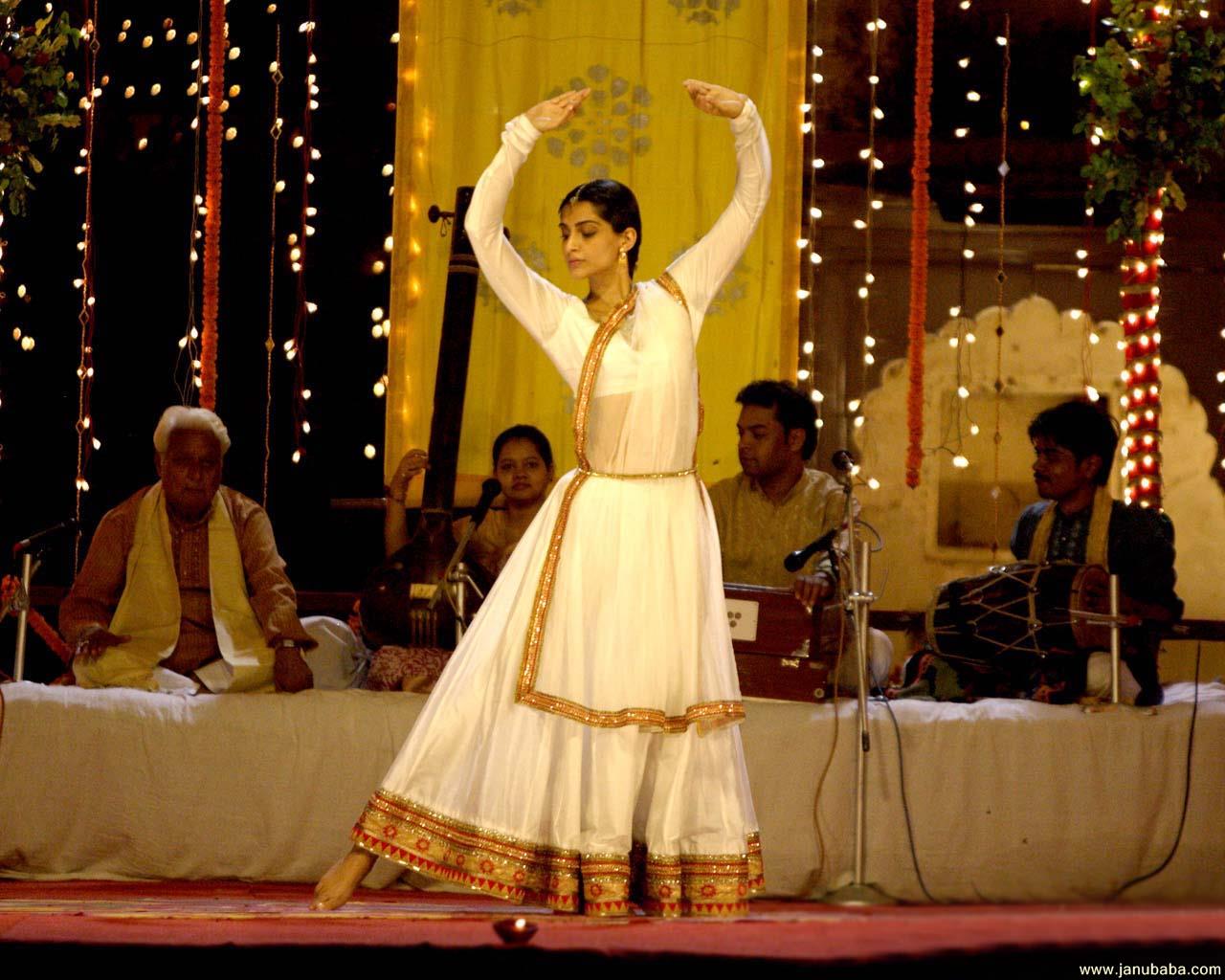 Sonam Kapoor                by coolman