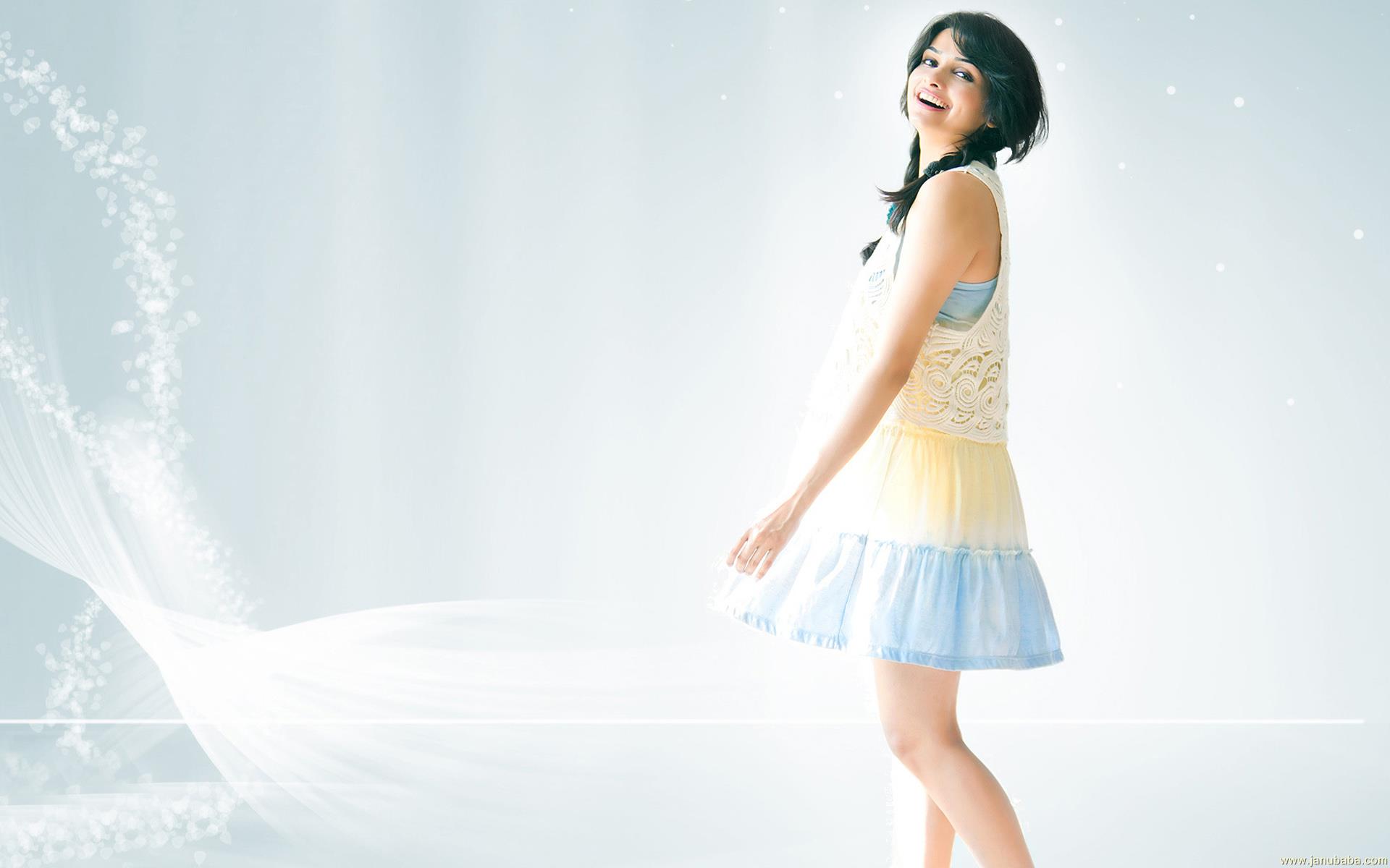 Prachi Desai By Hubbak