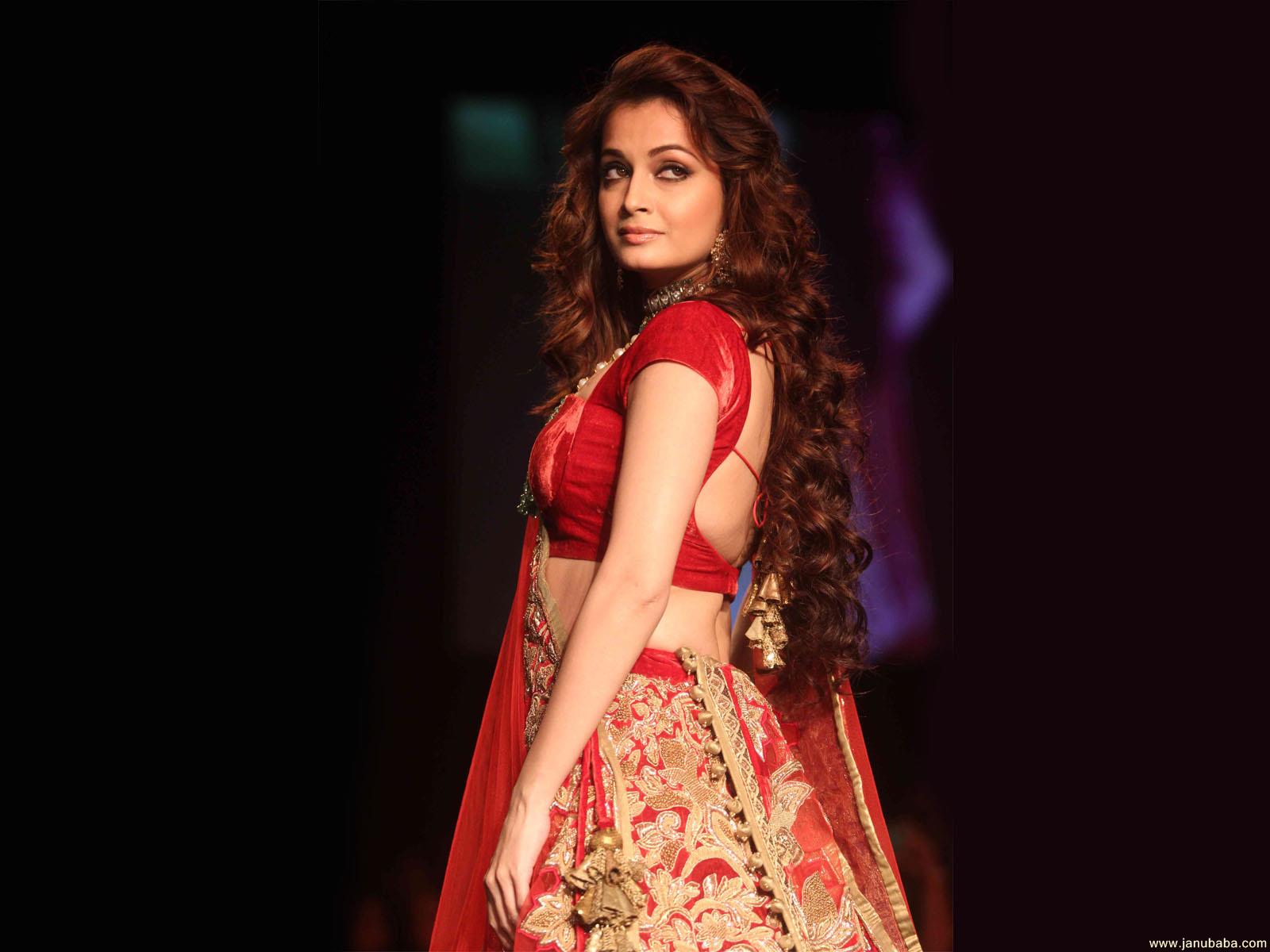 Diya mirza       by coolman