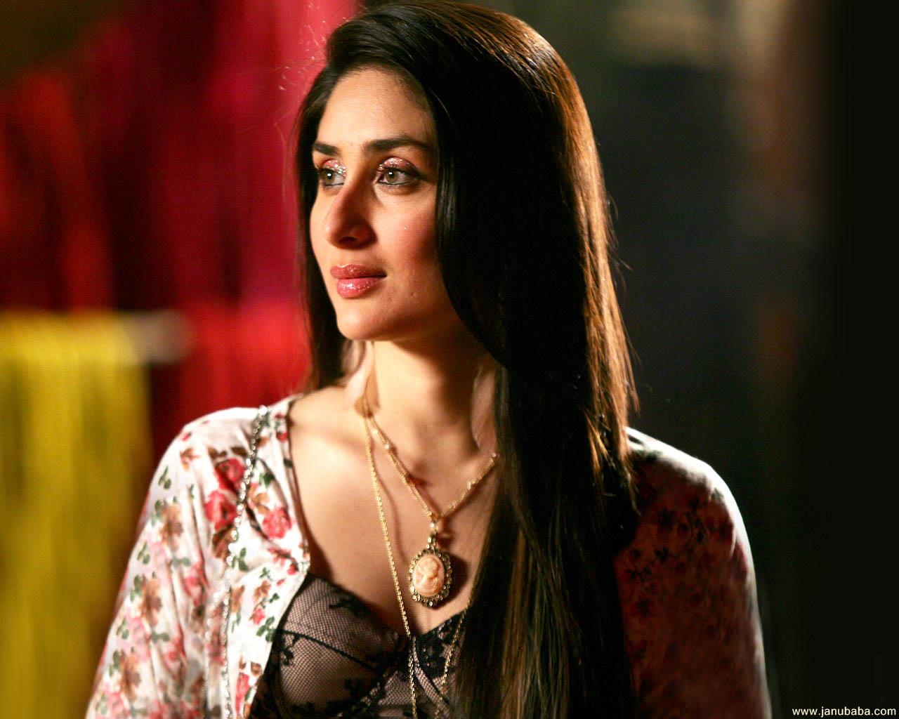 Kareena Kapoor            by coolman