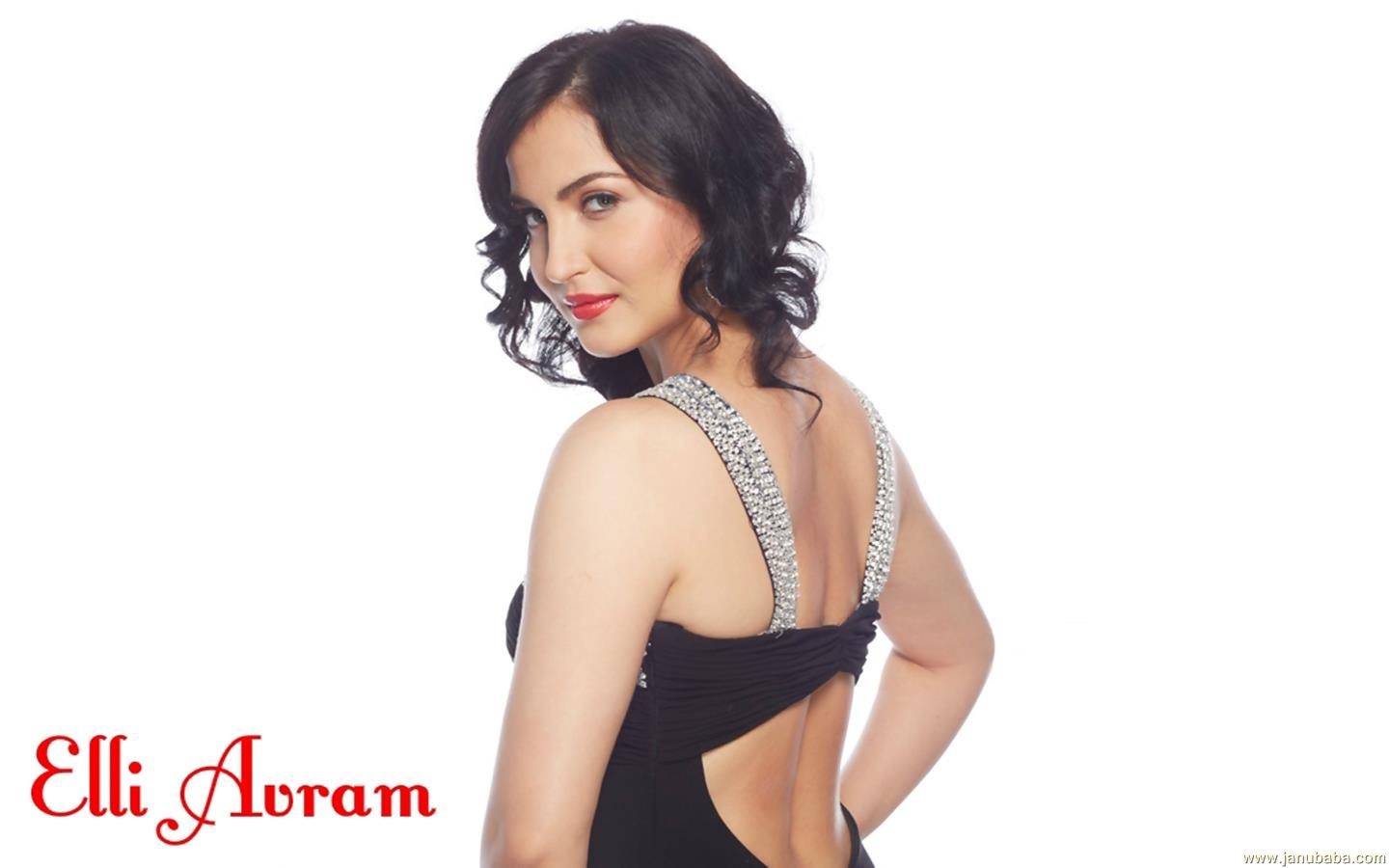 Elli Avram By Hubbak