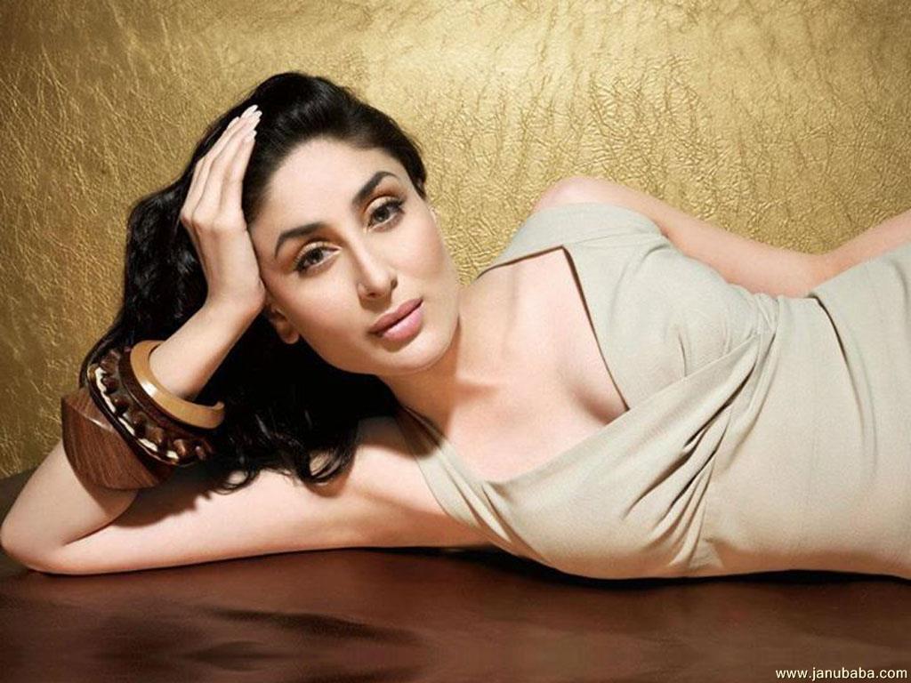 Kareena Kapoor            by coolman