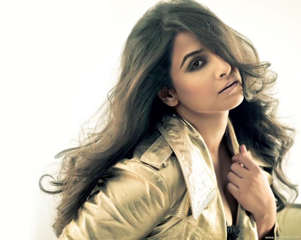 Vidya Balan            by coolman