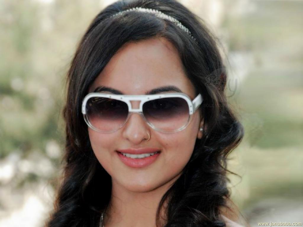 Sonakshi Sinha               by coolman