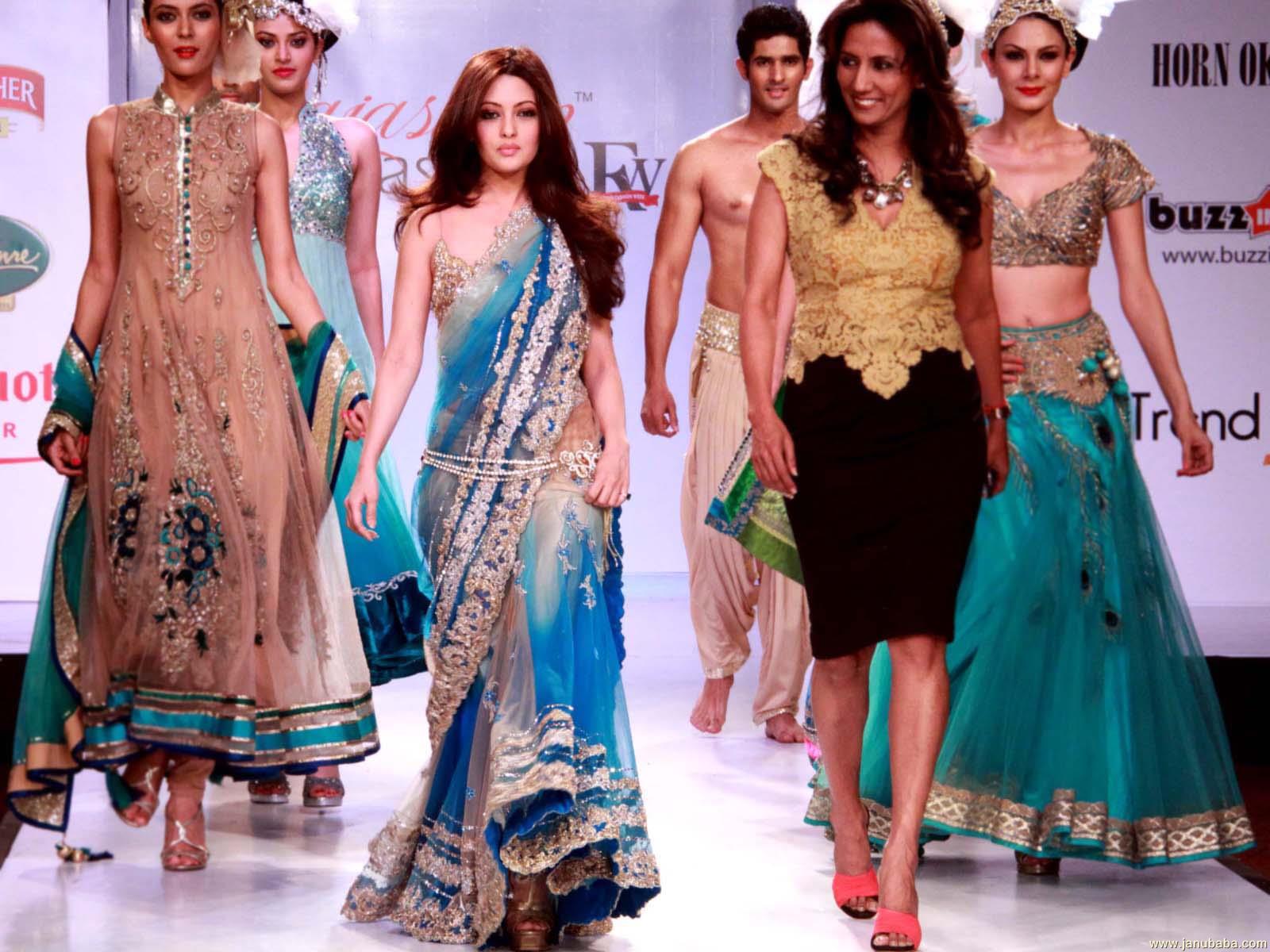 Riya Sen             by coolman