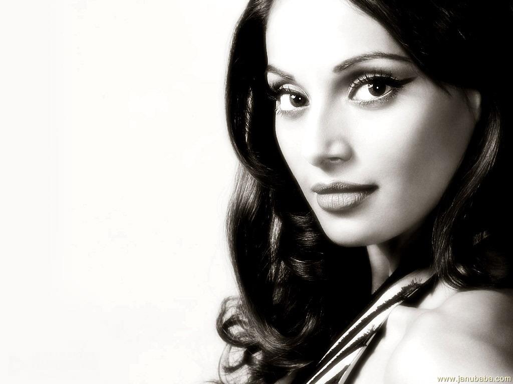 Bipasha Basu