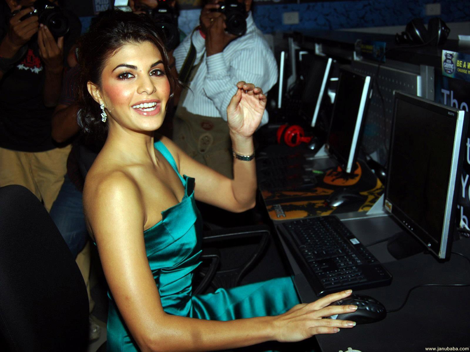 Jacqueline Fernandez                by coolman