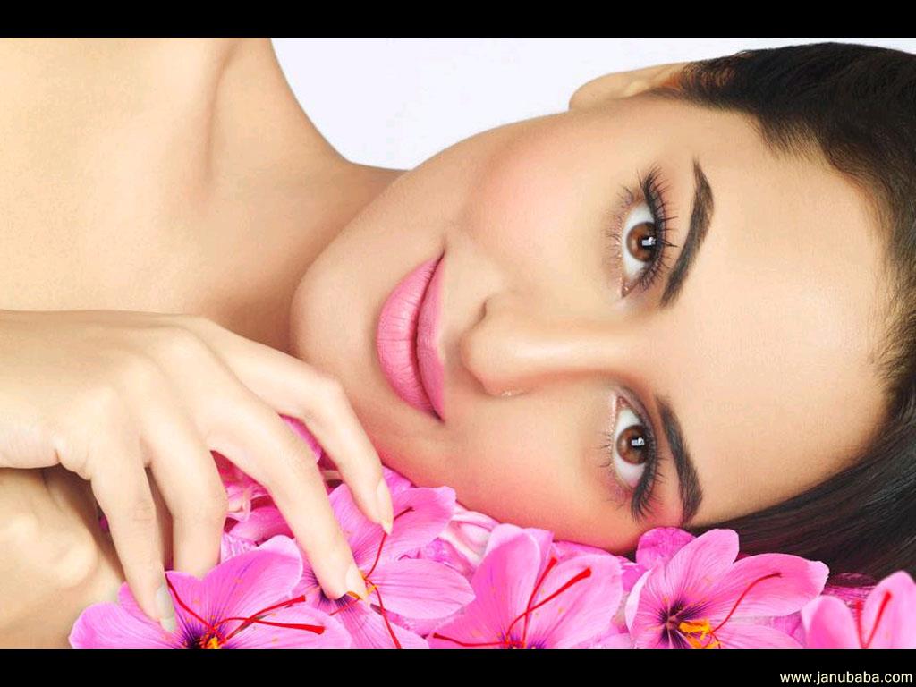 Sonakshi Sinha               by coolman