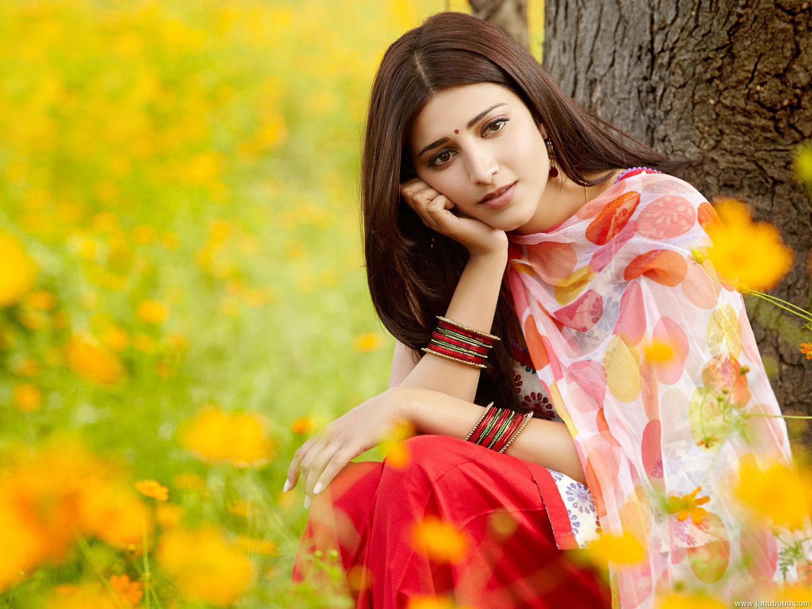 Shruti Hassan                   by coolman
