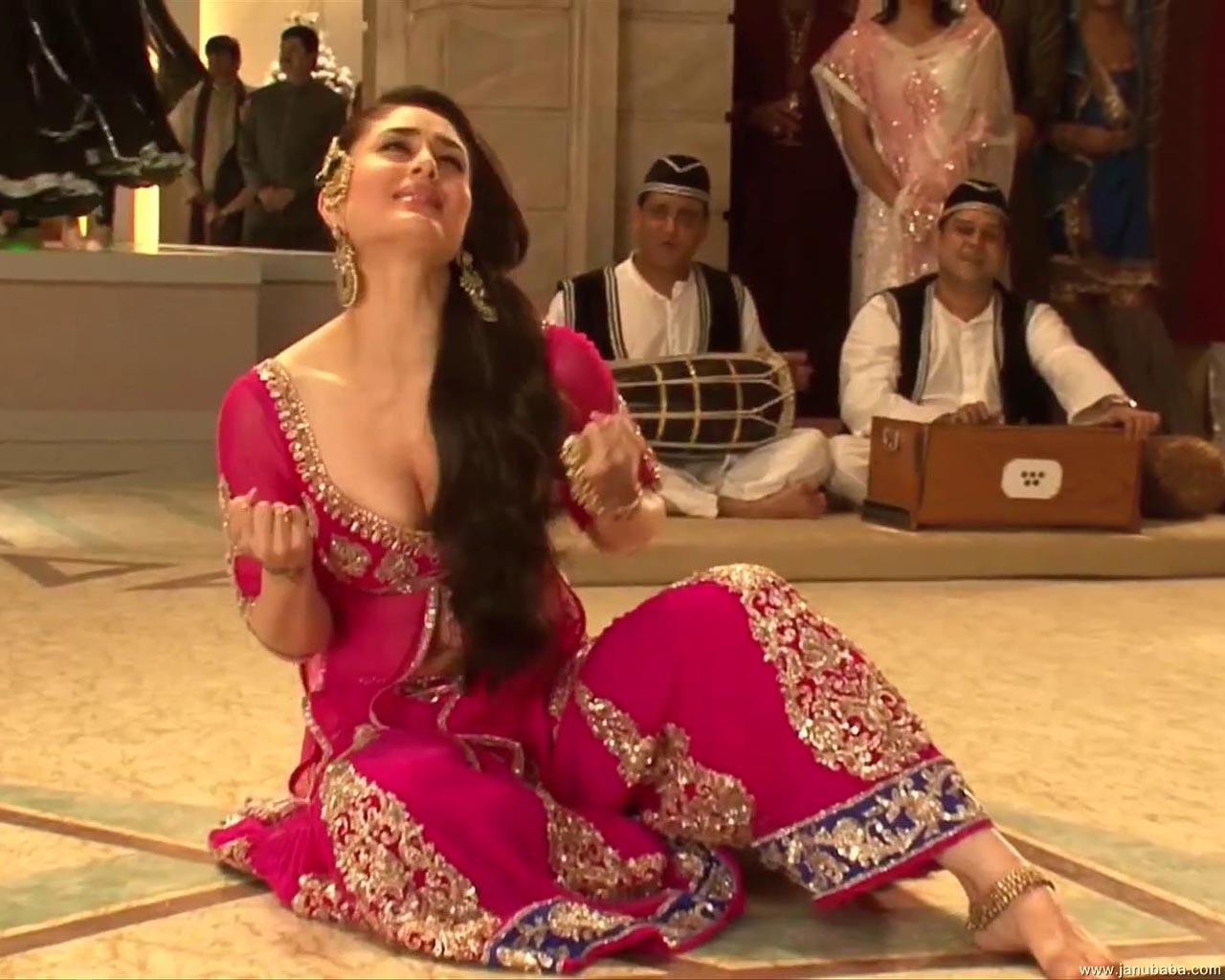 Kareena Kapoor            by coolman