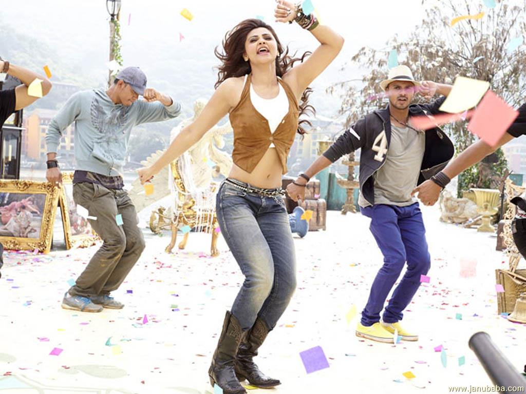 Daisy Shah         by coolman