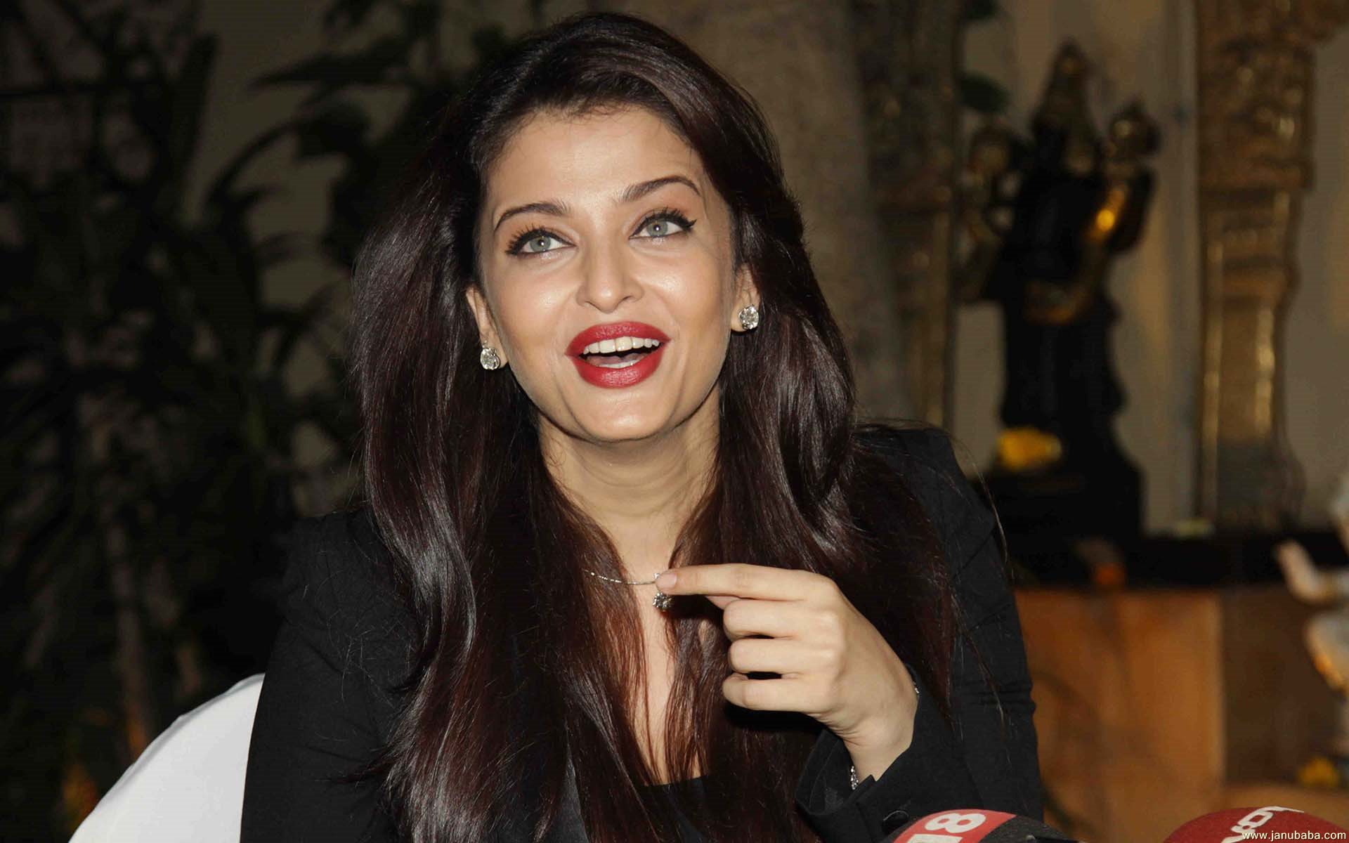 Aishwarya Rai       by coolman