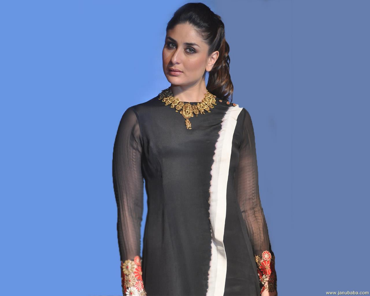 Kareena Kapoor       by coolman