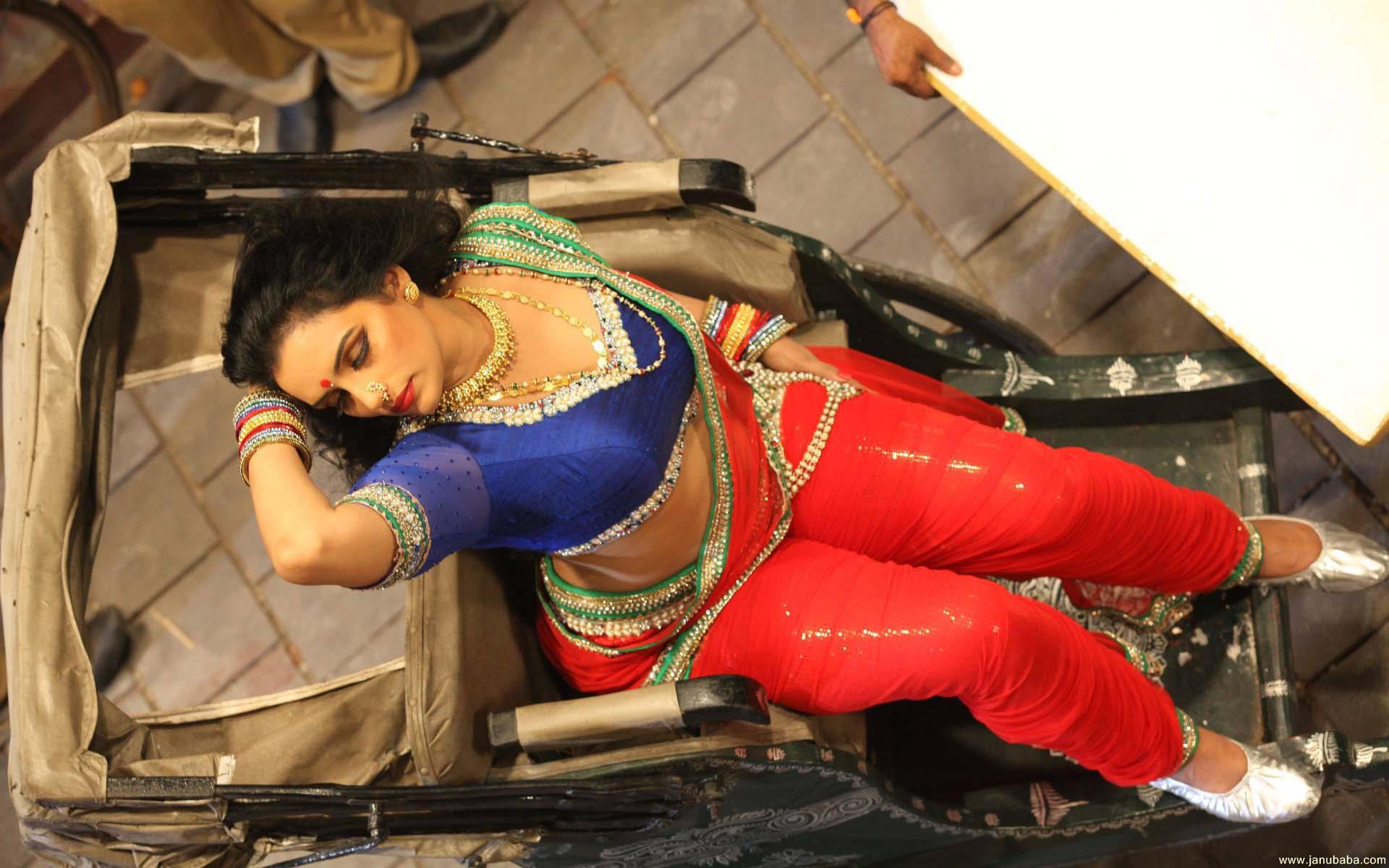 Shweta Menon     by coolman