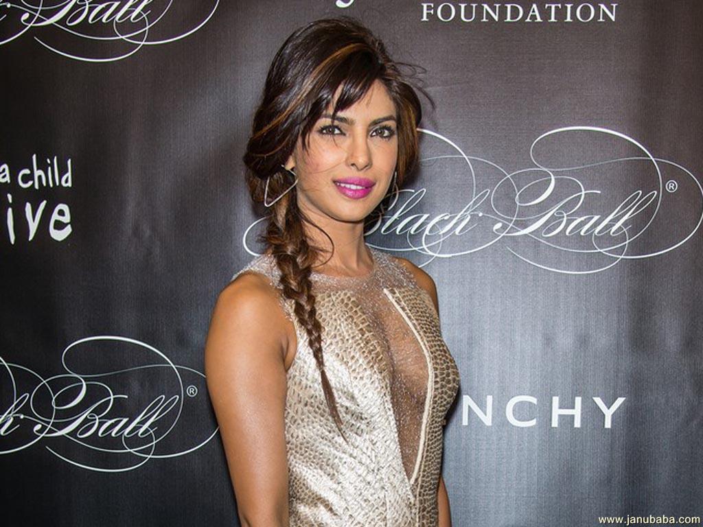 Priyanka Chopra               by coolman