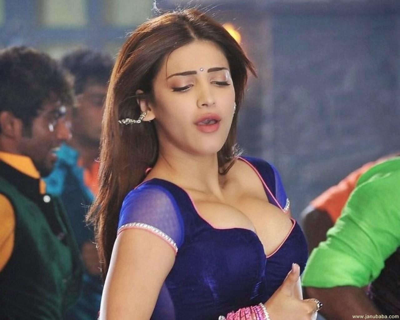 Shruti Hassan           by coolman
