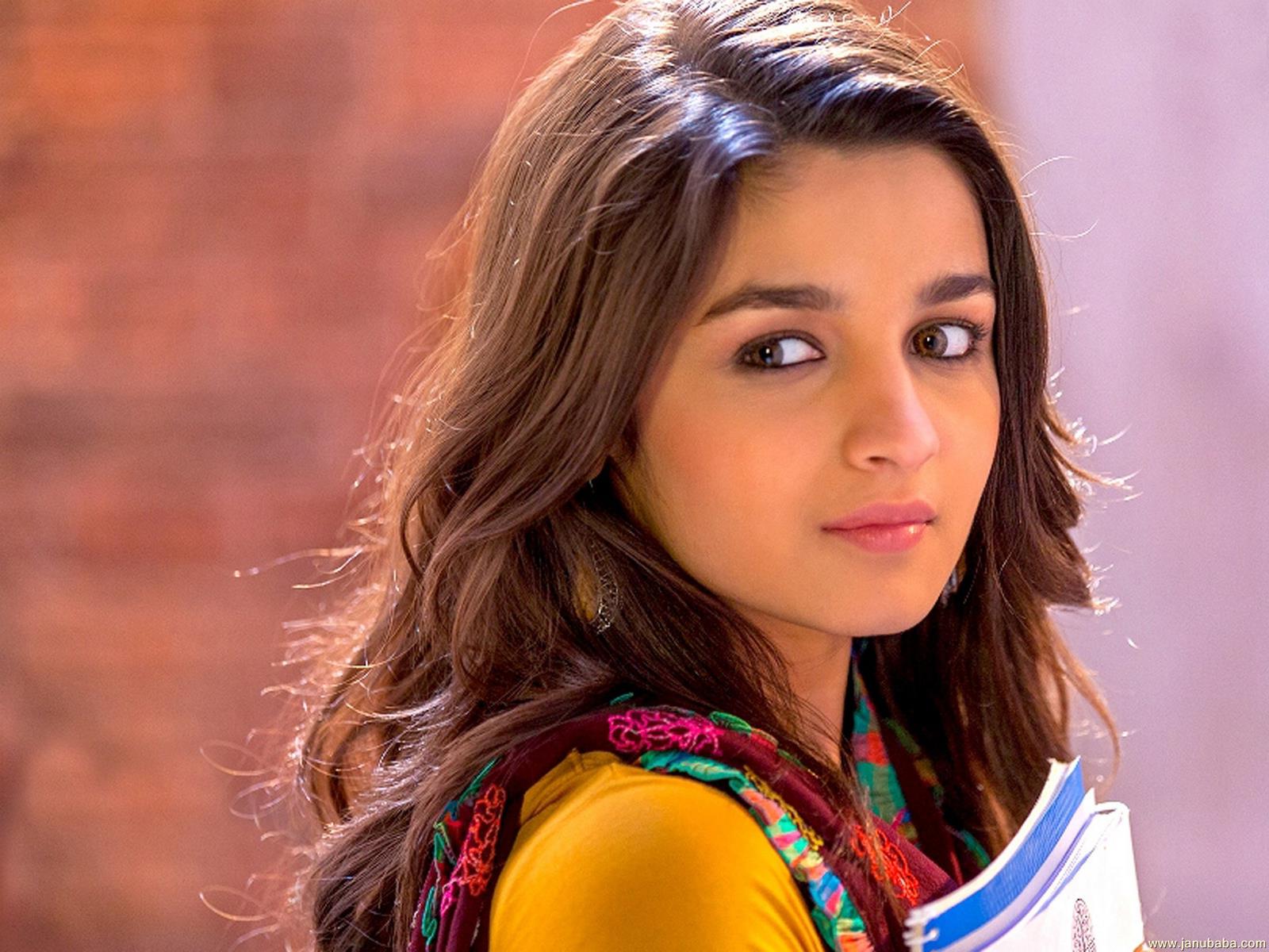 Alia Bhatt                by coolman