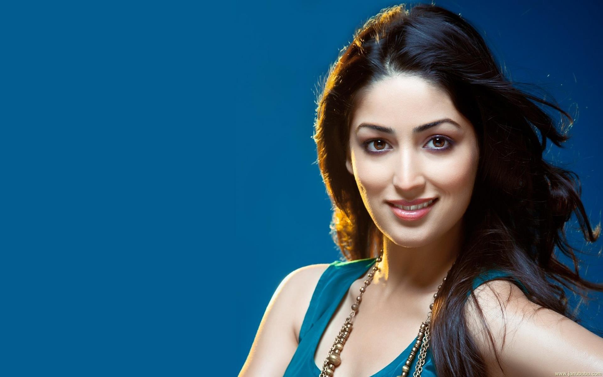 Yami Gautam By Hubbak