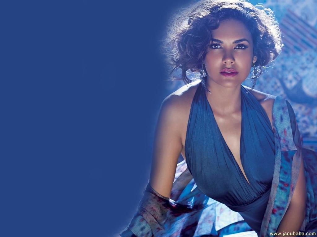 Esha Gupta            by coolman