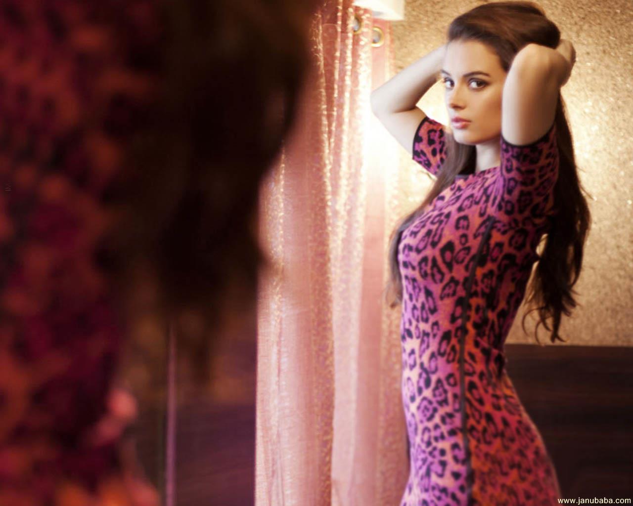 Evelyn Sharma           by coolman