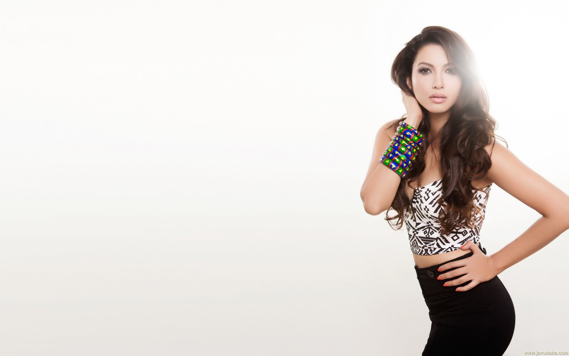 Gauhar Khan By Hubbak