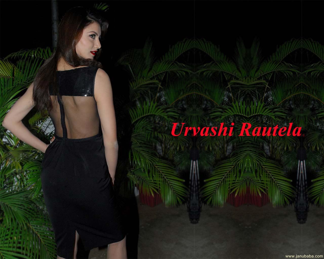 Urvashi Rautela       by coolman
