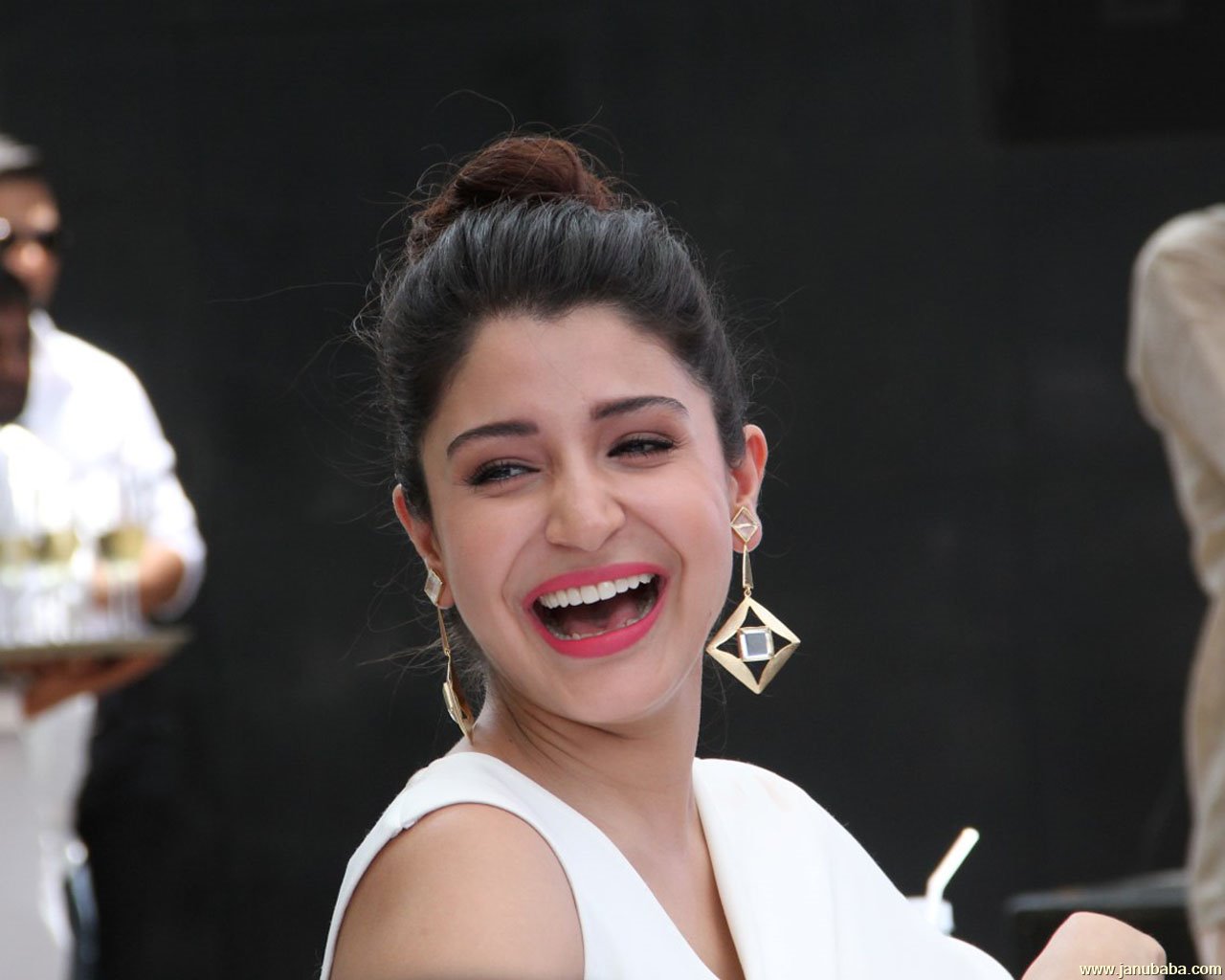 Anushka Sharma              by coolman