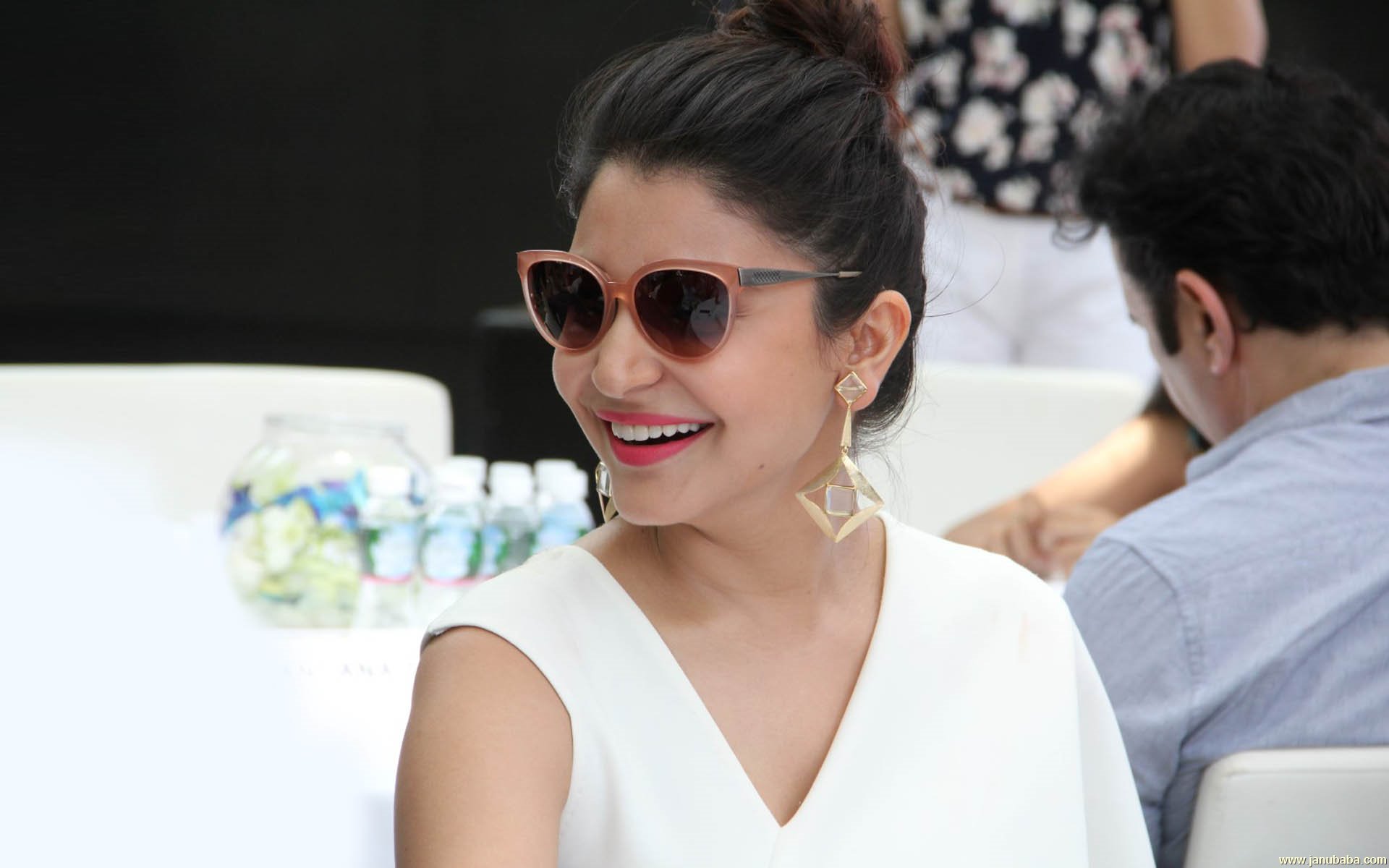 Anushka Sharma              by coolman