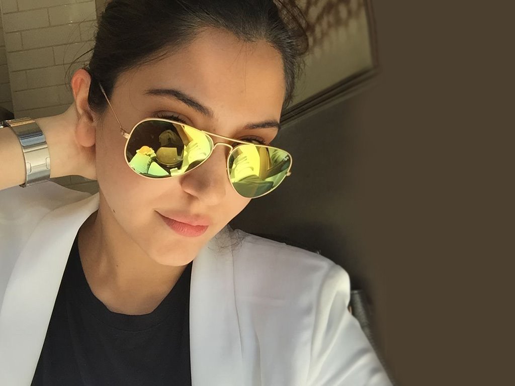 Anushka Sharma    by coolman