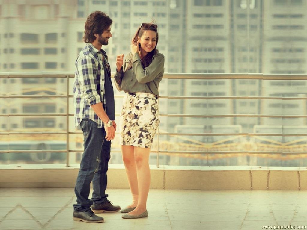 Shahid Kapoor with Sonakshi Sinha